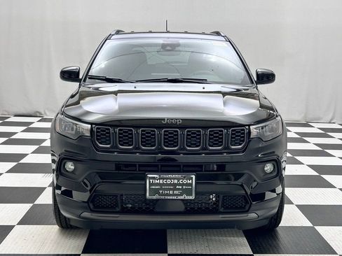New 2026 Jeep Compass Latitude image 3
