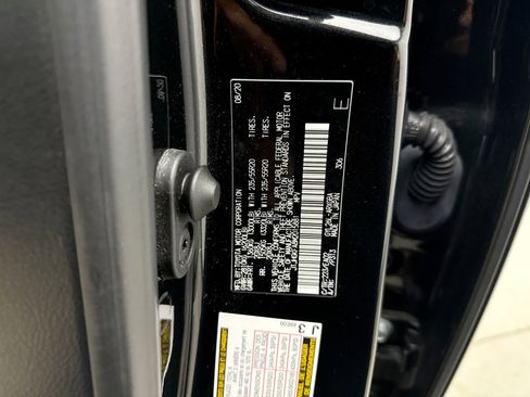 Used 2021 Lexus RX 450hL AWD w/ Premium Package image 22