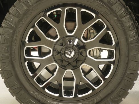 Used 2021 Toyota Sequoia TRD Sport w/ TRD Sport Premium Package image 30