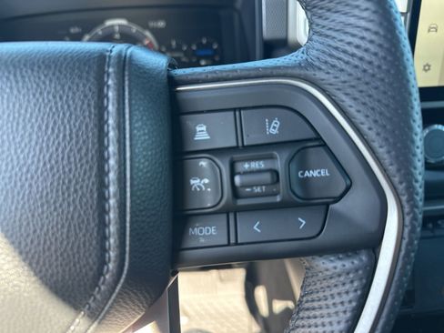 Certified 2025 Toyota Sequoia Limited AWD/4WD image 10