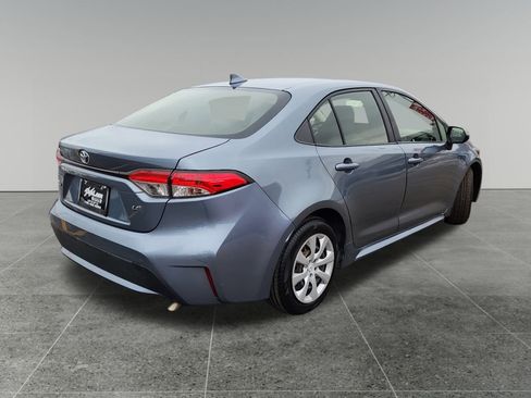 Used 2020 Toyota Corolla LE image 7
