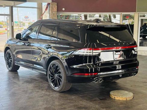 Used 2026 Lincoln Aviator Reserve AWD/4WD image 13