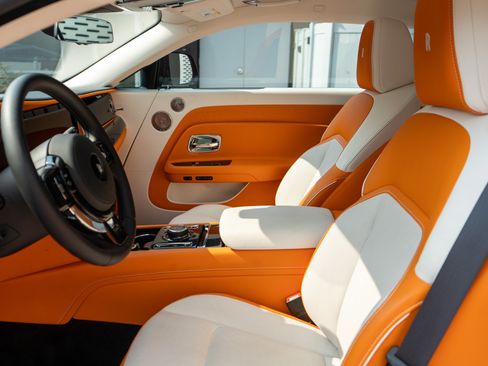 Certified 2024 Rolls-Royce Spectre w/ Spectre Launch Package AWD/4WD image 15