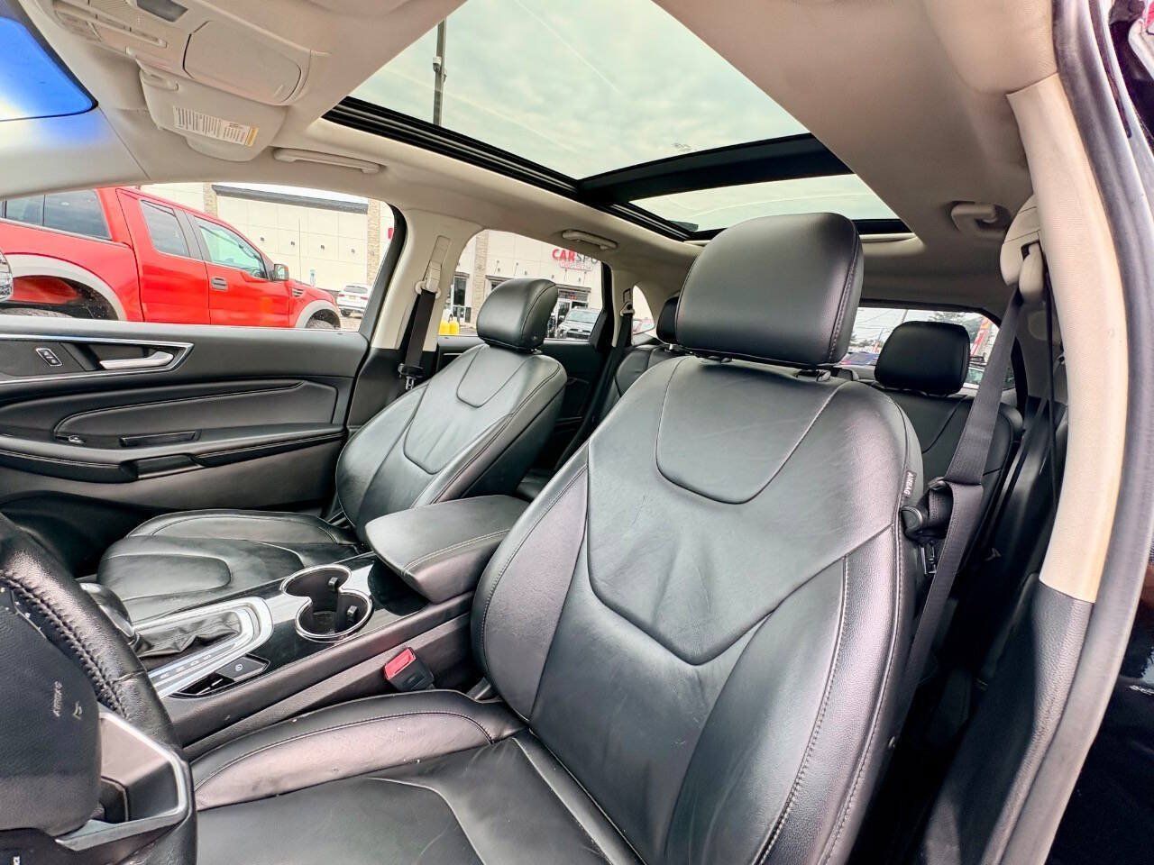 Used 2016 Ford Edge Titanium AWD/4WD image 11