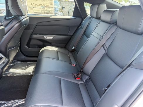 New 2026 Lexus ES 500e AWD/4WD image 19