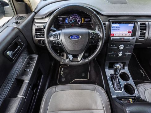Used 2019 Ford Flex SEL w/ Equipment Group 202A AWD/4WD image 23