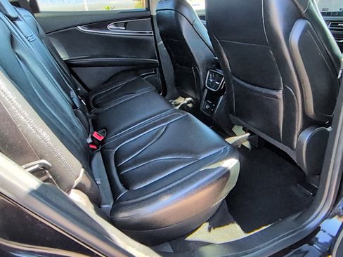 Used 2023 Lincoln Nautilus AWD w/ Premium Package image 29