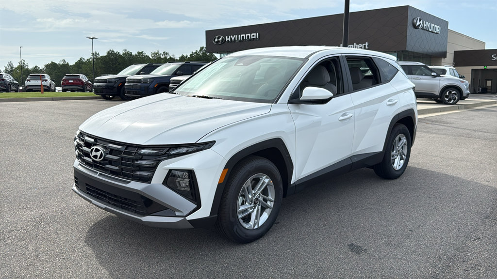 New 2026 Hyundai Tucson SE FWD image 3
