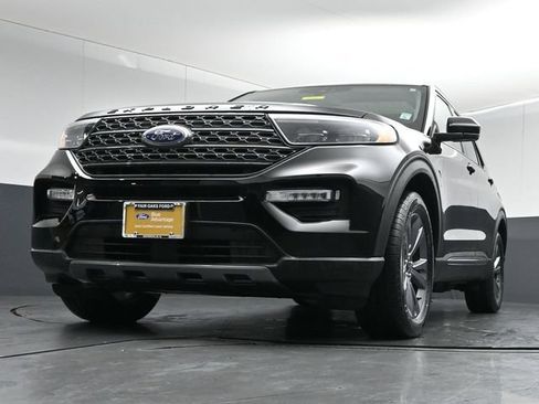 Certified 2024 Ford Explorer XLT w/ Equipment Group 202A AWD/4WD image 41