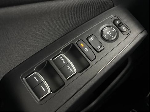 Used 2025 Honda Civic Sport image 38
