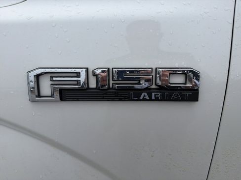 Used 2020 Ford F150 Lariat w/ Equipment Group 502A Luxury image 13