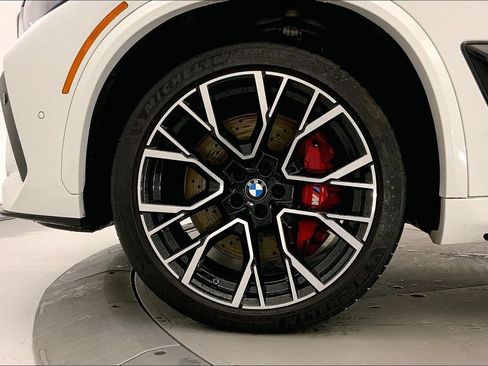 Used 2022 BMW X5 M w/ Competition Package 2 AWD/4WD image 8