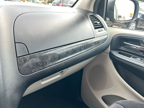 Used 2014 Dodge Grand Caravan SE w/ Quick Order Package 29E SE image 28