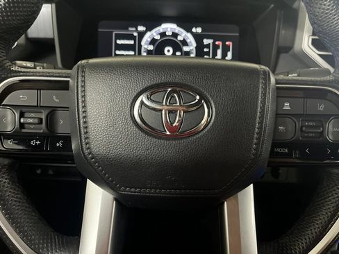 Used 2024 Toyota Tundra Platinum AWD/4WD image 62