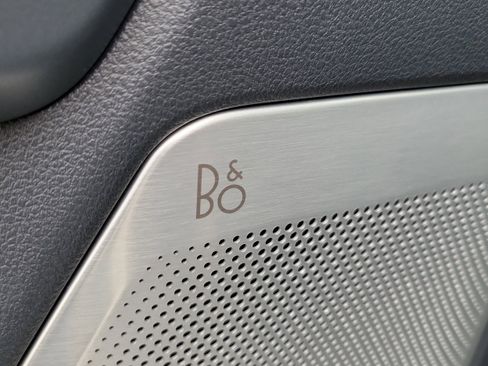 Used 2023 Ford F150 Lariat w/ Equipment Group 502A High image 17