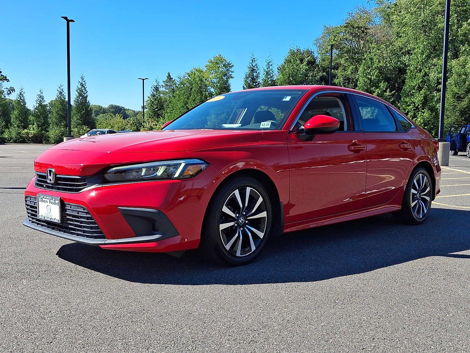 Used 2023 Honda Civic EX image 3