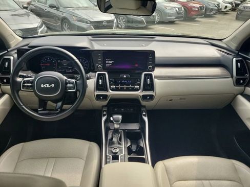 Used 2022 Kia Sorento X-Line EX image 16