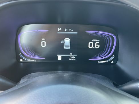 Certified 2025 Kia Soul LX FWD image 30