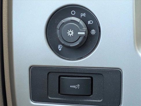 Used 2014 Ford F150 King Ranch image 12