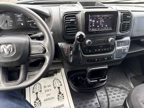 Used 2024 RAM ProMaster 2500 FWD image 8