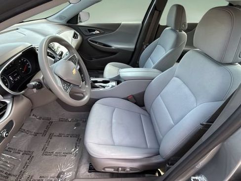 Used 2024 Chevrolet Malibu LT FWD image 18
