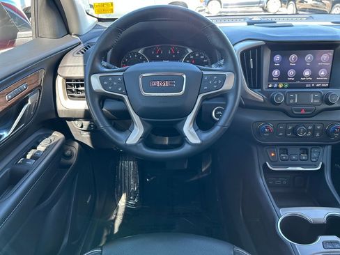 Used 2020 GMC Terrain Denali w/ Denali Premium Package image 9