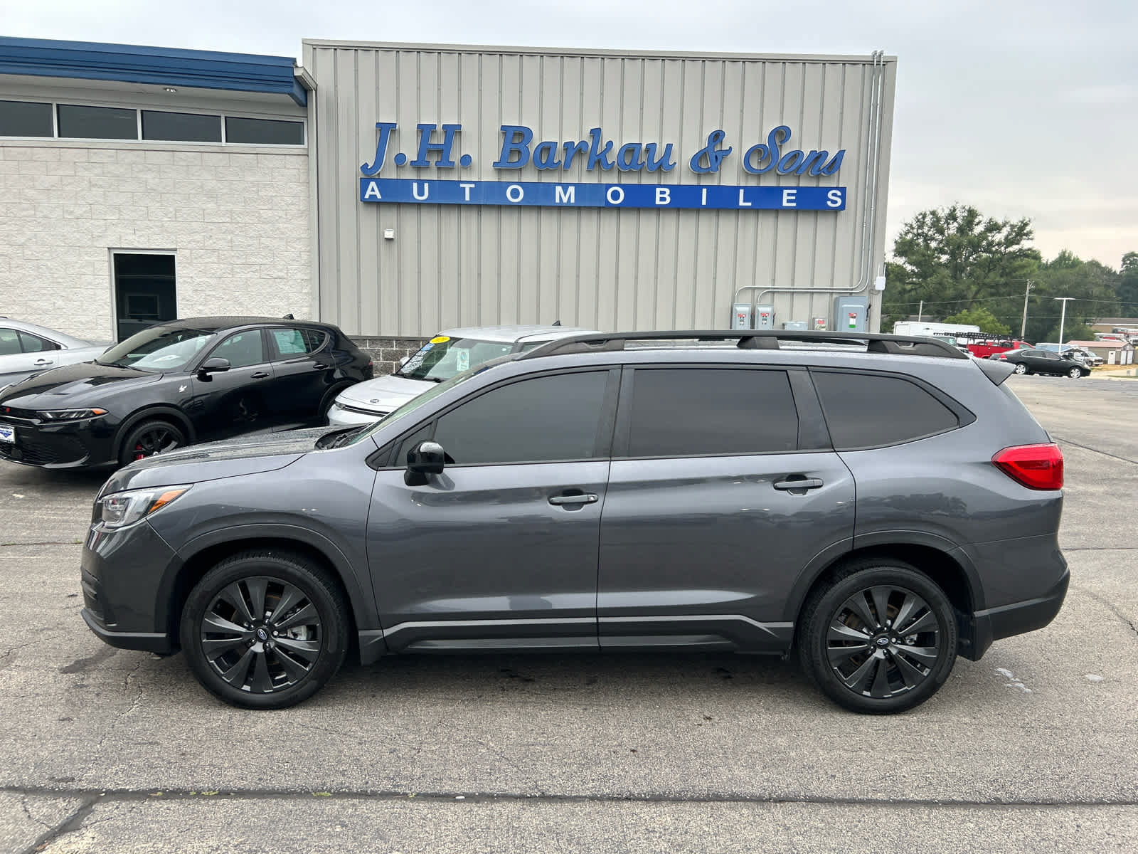 Used 2022 Subaru Ascent Onyx Edition AWD/4WD image 8
