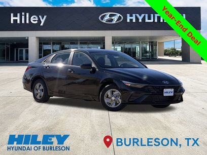 New 2026 Hyundai Elantra SE