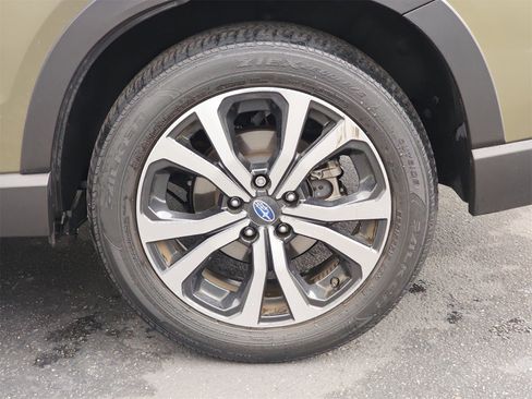 Used 2022 Subaru Forester Limited w/ Popular Package #3 image 10