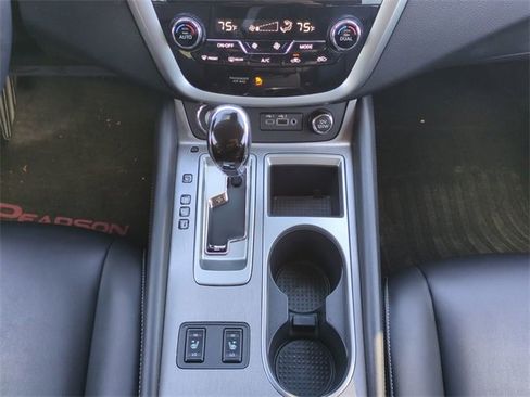 Used 2023 Nissan Murano SV w/ SV Midnight Edition Package image 19