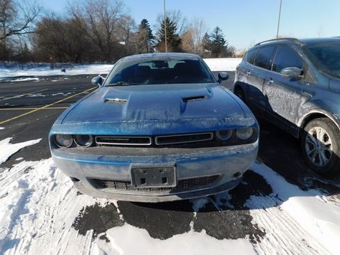 Used 2020 Dodge Challenger SXT w/ Cold Weather Group image 2