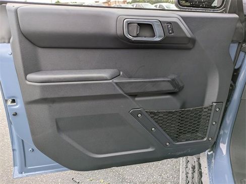 New 2025 Ford Bronco Outer Banks image 11