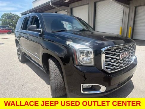 Used 2019 GMC Yukon Denali w/ Denali Ultimate Package AWD/4WD image 2
