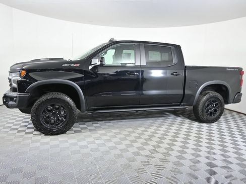 Used 2024 Chevrolet Silverado 1500 ZR2 w/ ZR2 Bison Edition AWD/4WD image 2