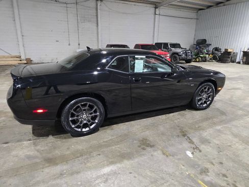 Used 2018 Dodge Challenger GT w/ GT Interior Package image 12