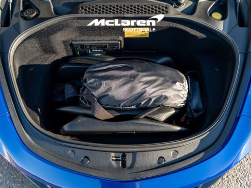 New 2026 McLaren Artura image 29