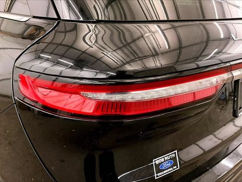 Used 2021 Lincoln Corsair Reserve w/ Equipment Group 201A AWD/4WD image 28