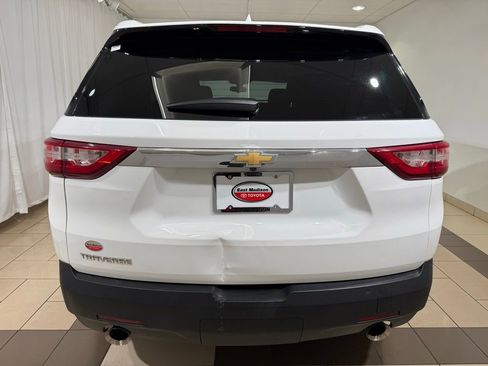 Used 2018 Chevrolet Traverse LS image 4