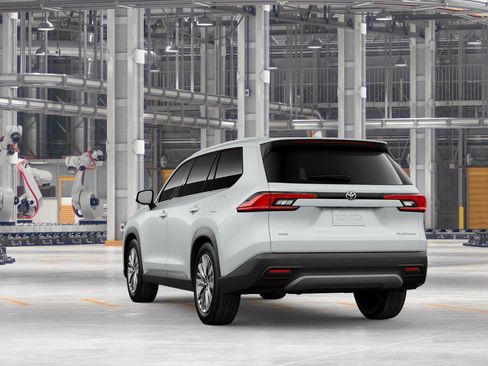 New 2026 Toyota Grand Highlander Platinum image 7