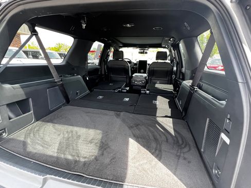 Used 2023 Ford Expedition Max Platinum image 31