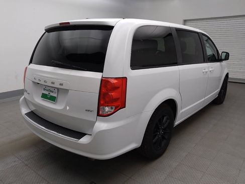 Used 2020 Dodge Grand Caravan GT FWD image 9