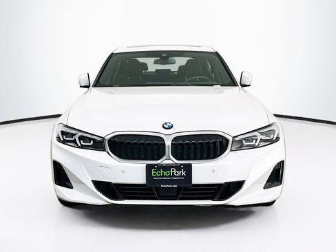 Used 2025 BMW 330i xDrive Sedan AWD/4WD image 2