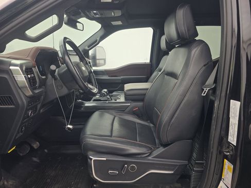 Used 2022 Ford F150 Lariat w/ Equipment Group 502A High AWD/4WD image 7
