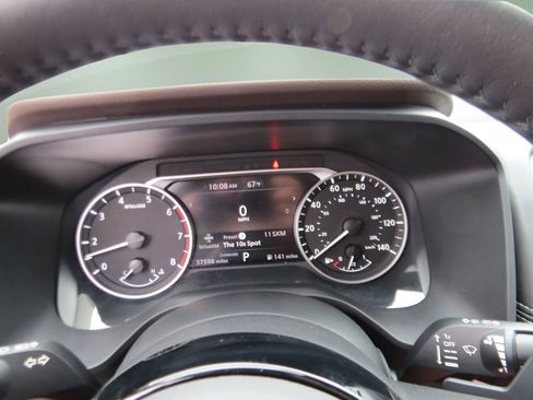 Used 2023 Nissan Rogue SV w/ SV Premium B Package FWD image 20