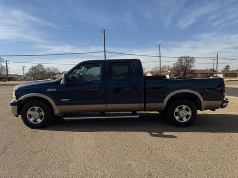 Used 2006 Ford F250 Lariat image 12