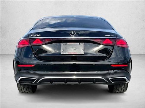 New 2026 Mercedes-Benz E 450 4MATIC Sedan image 4