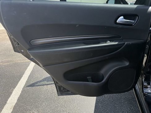 Used 2022 Dodge Durango SXT w/ Blacktop Package RWD image 23