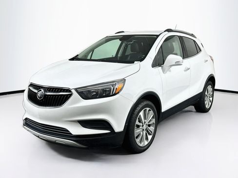 Used 2018 Buick Encore FWD image 3