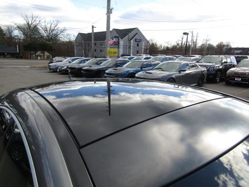 Used 2015 Mercedes-Benz CLA 250 image 16