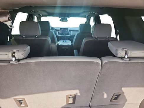 Used 2023 Chevrolet Tahoe LT w/ LT Signature Plus Package image 23